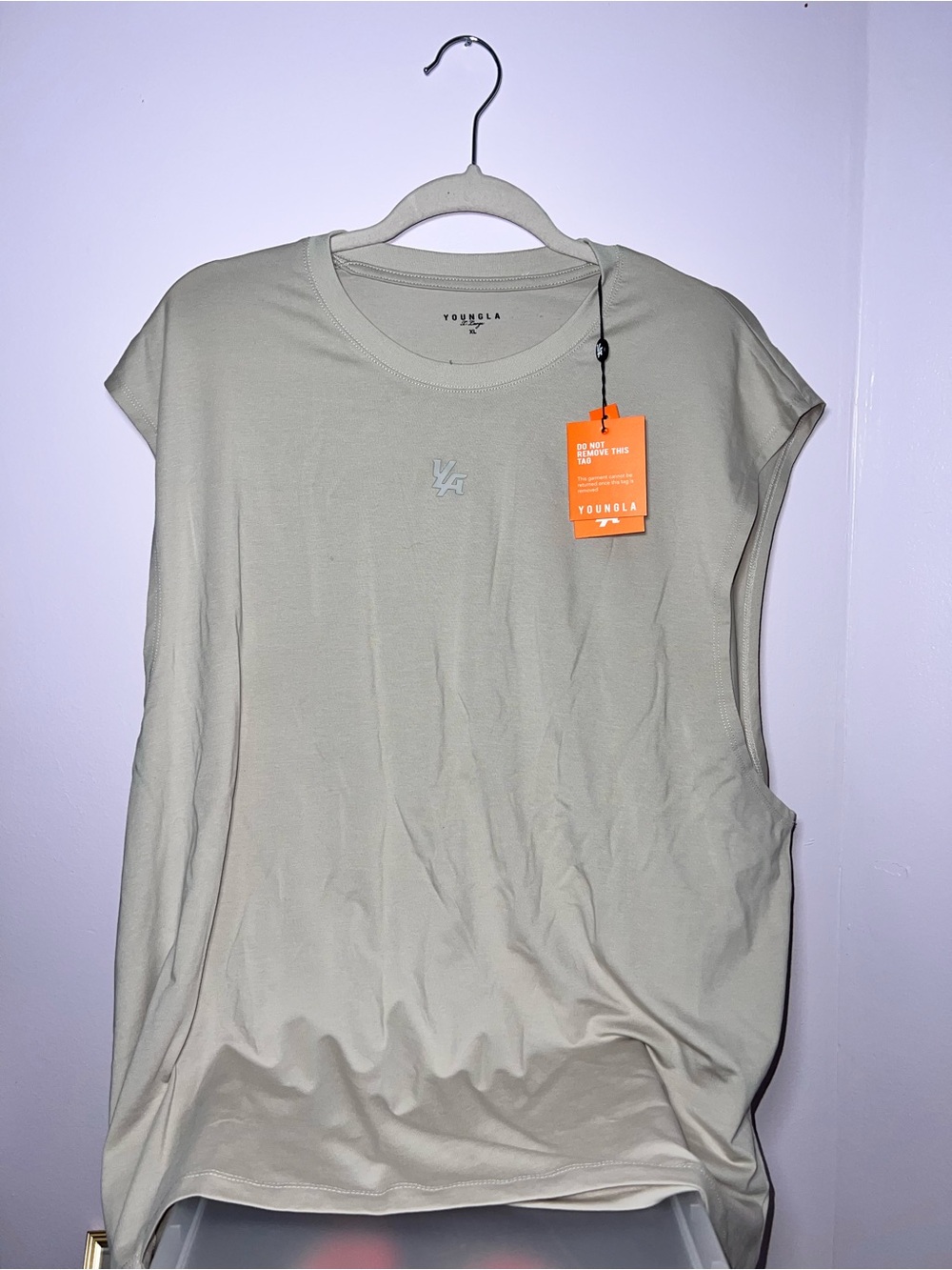 Youngla Men’s Sleeveless Tee in Light Sage
